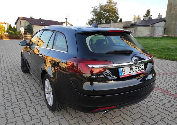 Opel Insignia cena 47500 przebieg: 202500, rok produkcji 2016 z Suwałki małe 121